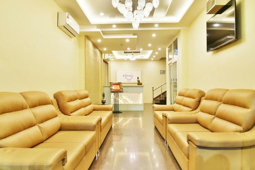 Citrus Classic Mcleodganj Дхарамсала Екстериор снимка